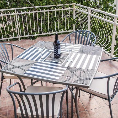 Apartment Pletikosic Kaštela Kültér fotó