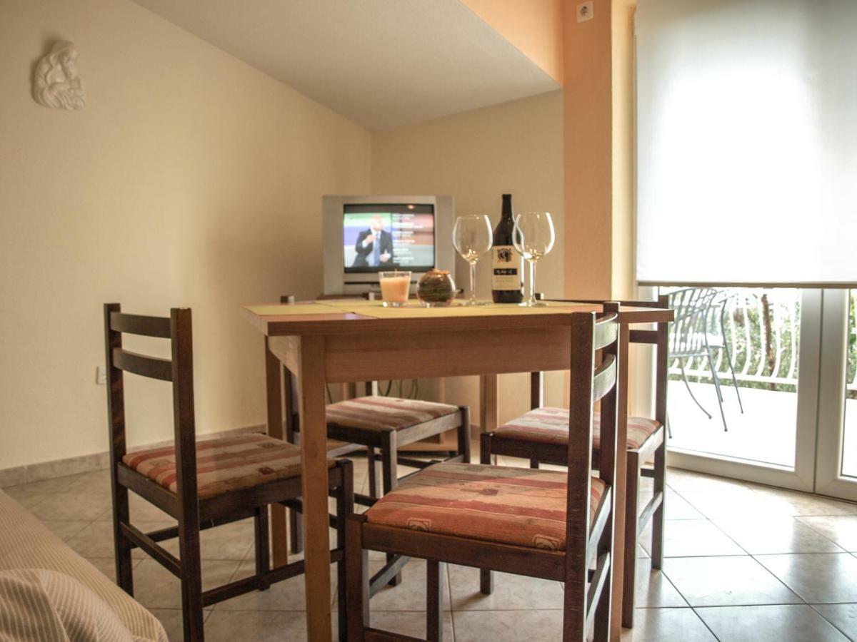 Apartment Pletikosic Kaštela Kültér fotó
