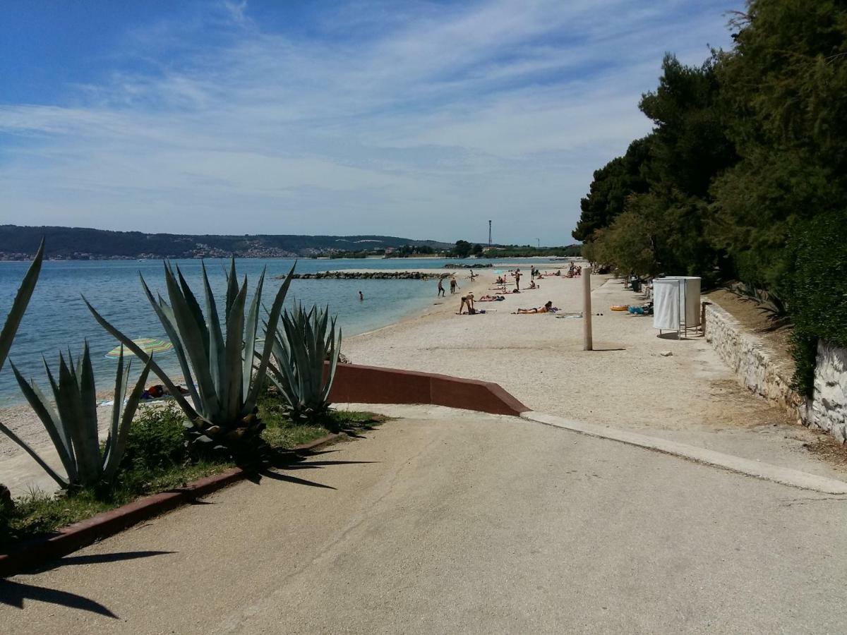 Apartment Pletikosic Kaštela Kültér fotó