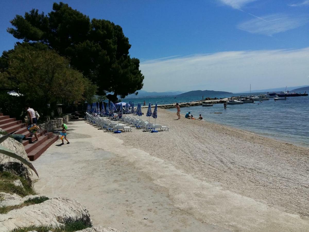 Apartment Pletikosic Kaštela Kültér fotó